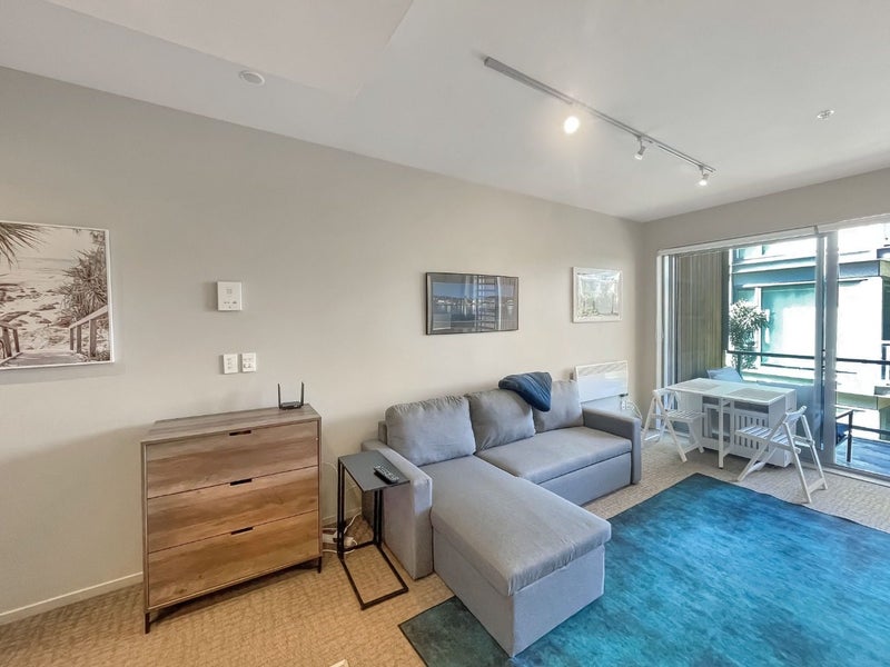 W205/28 Torrens Terrace, Mount Cook, Wellington - Carousel 2