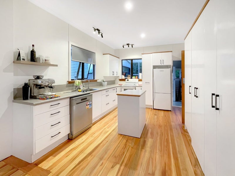 43 Tokomaru Street, Welbourn, New Plymouth - Carousel 2