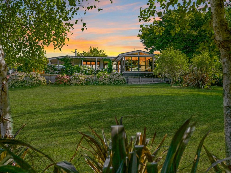 218 Mapara Road, Acacia Bay, Taupō - Carousel 1