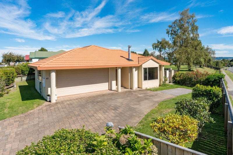 43 Kiddle Drive, Hilltop, Taupo - Carousel 1