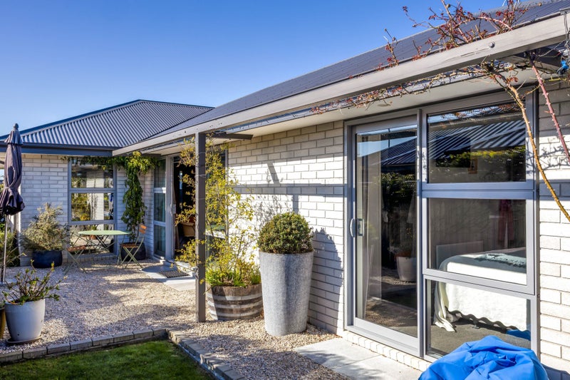 20 Collier Drive, Halswell, Christchurch - Carousel 2