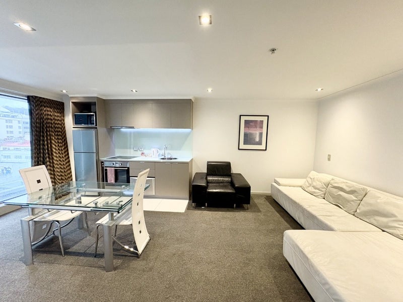 702/70 Tory Street, Te Aro, Wellington - Carousel 2