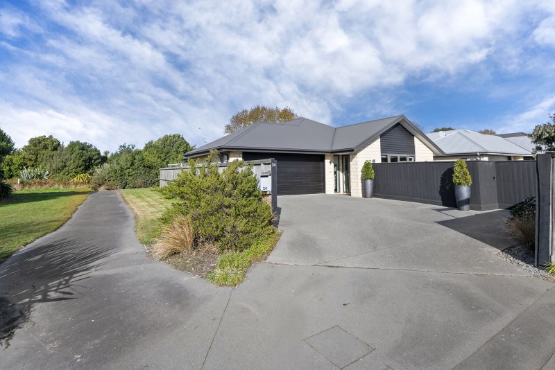 24 Broken Run, Wigram, Christchurch - Carousel 1