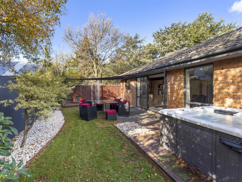 433C Mairehau Road, Parklands, Christchurch - Carousel 2