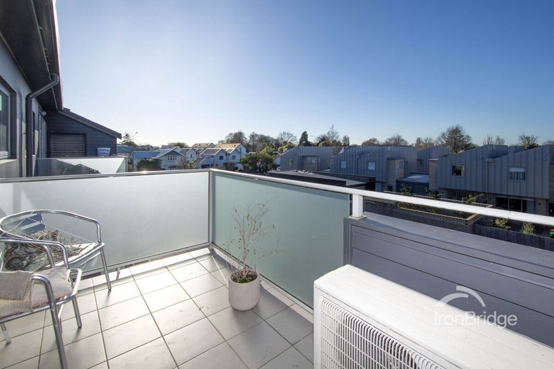 209/226 Salisbury Street, Christchurch Central, Christchurch - Carousel 2