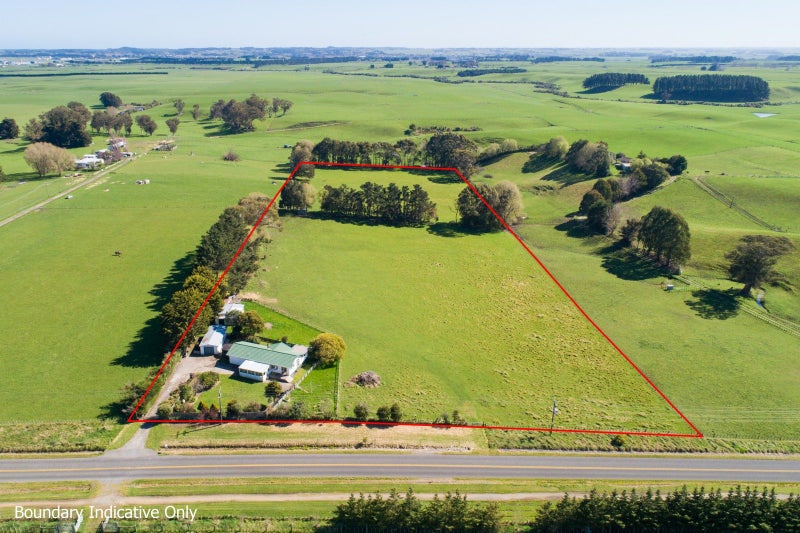 161 Cemetery Road, Sanson, Palmerston North - Carousel 2