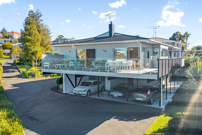 20A Vanessa Crescent, Glendowie, Auckland - Carousel 1