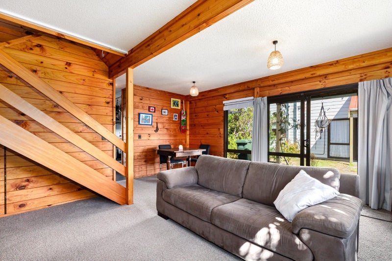 12/58 Cuba ST, Petone, Lower Hutt - Carousel 2