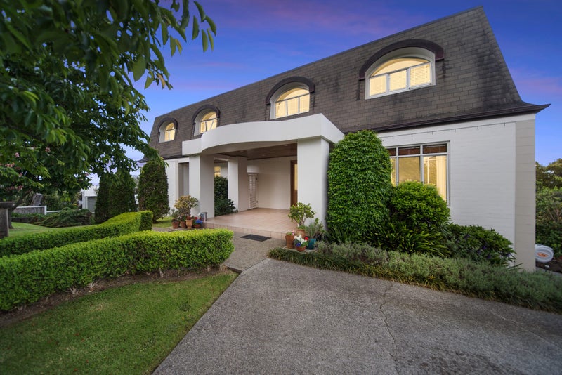 19 Evelyn Road, Cockle Bay, Auckland - Carousel 1