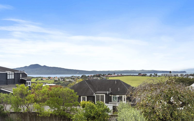 5/10 Sudeley Street, Orakei, Auckland - Carousel 2