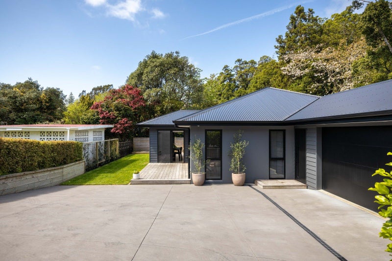 25A Fernleigh Street, Ferndale, New Plymouth - Carousel 1