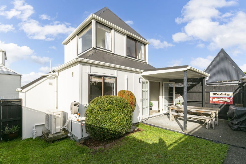 130 Akaroa Drive, Maupuia, Wellington - Carousel 9