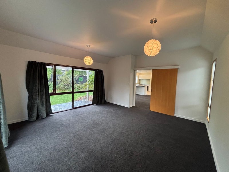 8A Braco Place, Burnside, Christchurch - Carousel 2