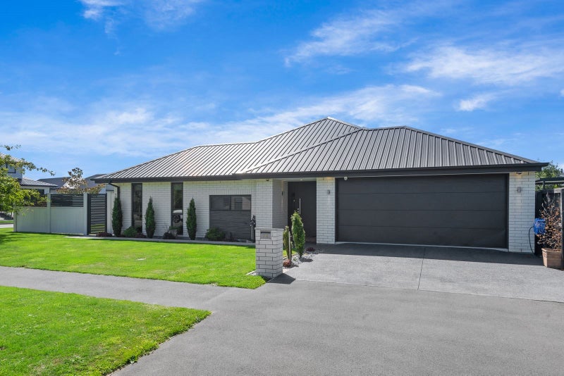 2 Bronco Drive, Aidanfield, Christchurch - Carousel 23
