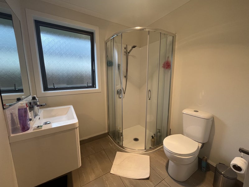 4 Haddonstone Avenue, Rototuna North, Hamilton - Carousel 12