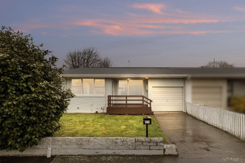 1/1 Colman Avenue, Sockburn, Christchurch - Carousel 1