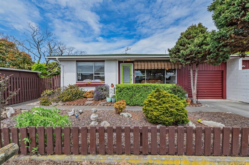 2/242 Lake Terrace Road, Shirley, Christchurch - Carousel 1