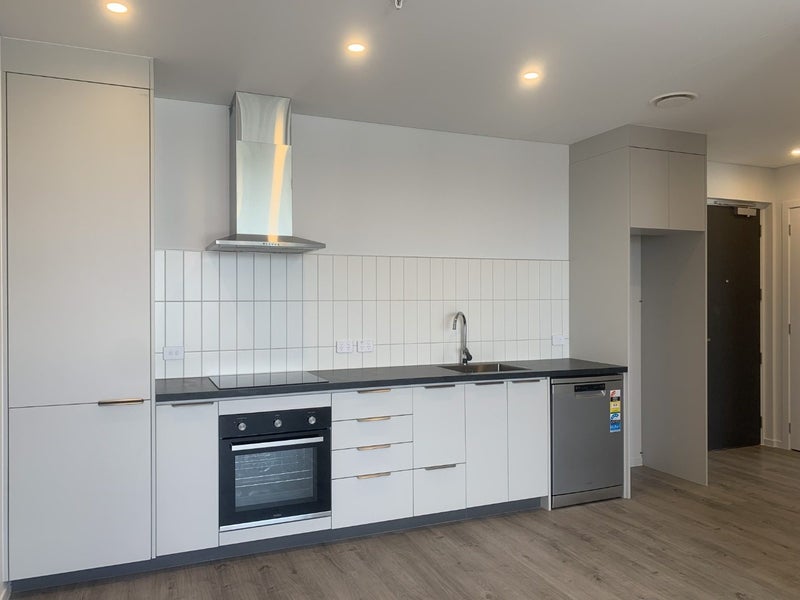 207/4 Rauroa Lane, Hobsonville, Auckland - Carousel 1