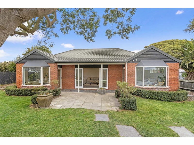 57 Shackleton Street, New Brighton, Christchurch - Carousel 1