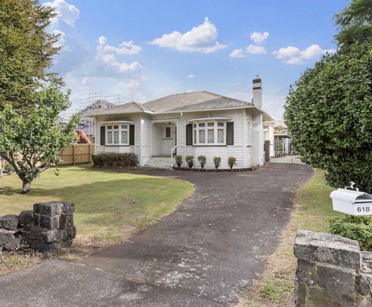618 Mount Albert Road, Royal Oak, Auckland - Carousel 1