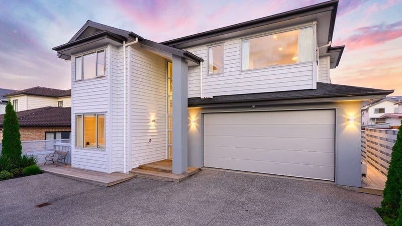 50A Stewart Road, Mount Albert, Auckland - Carousel 1