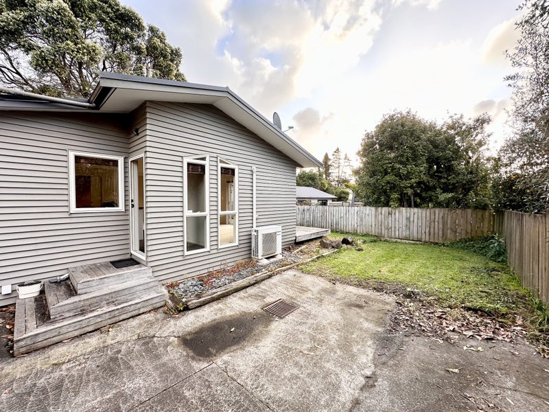 68B Oakley Avenue, Waterview, Auckland - Carousel 2