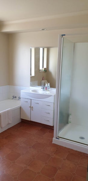 14 Grevillea Place, Melville, Hamilton - Carousel 13