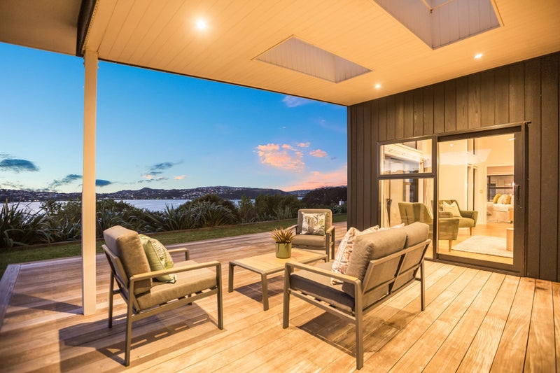 48 John Burke Drive, Aotea, Porirua - Carousel 1