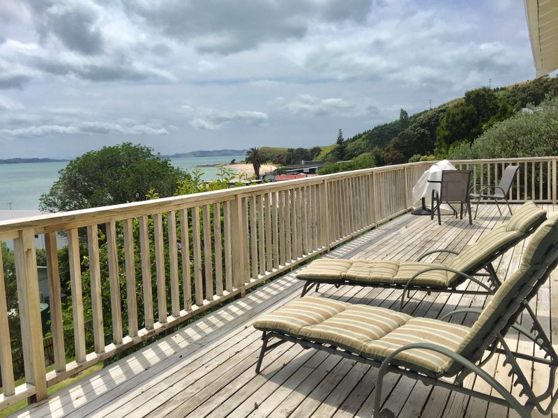 6 Carlton Crescent, Maraetai, Auckland - Carousel 1