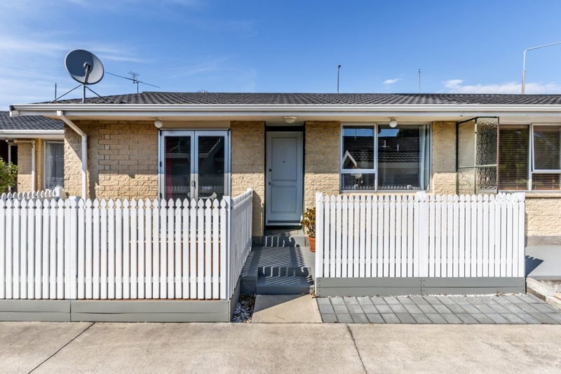 2/10 Peer Street, Upper Riccarton, Christchurch - Carousel 1