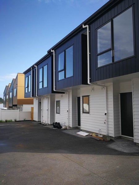 109D Moire Road, West Harbour, Auckland - Carousel 1