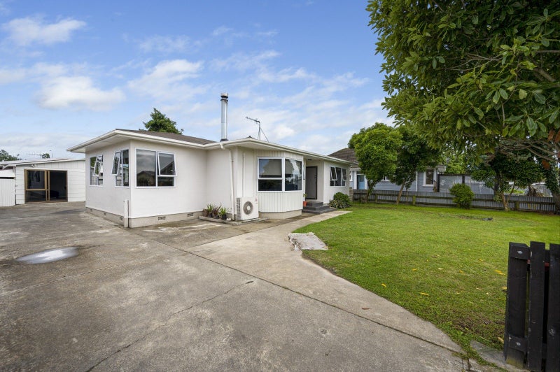 9 Hillary Crescent, Maraenui, Napier - Carousel 1