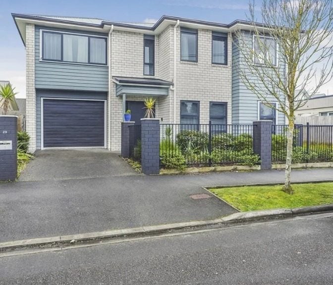 1/29 Beatty Street, Melville, Hamilton - Carousel 1