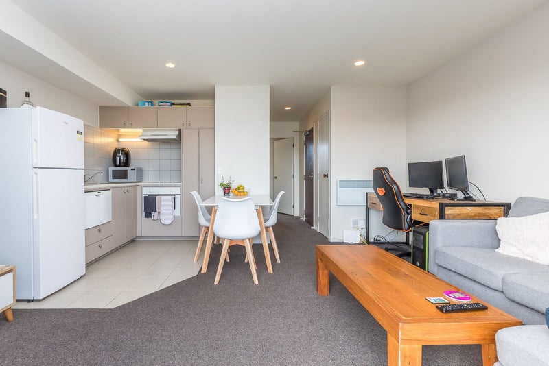 2G/3 Keystone Avenue, Three Kings, Auckland - Carousel 2