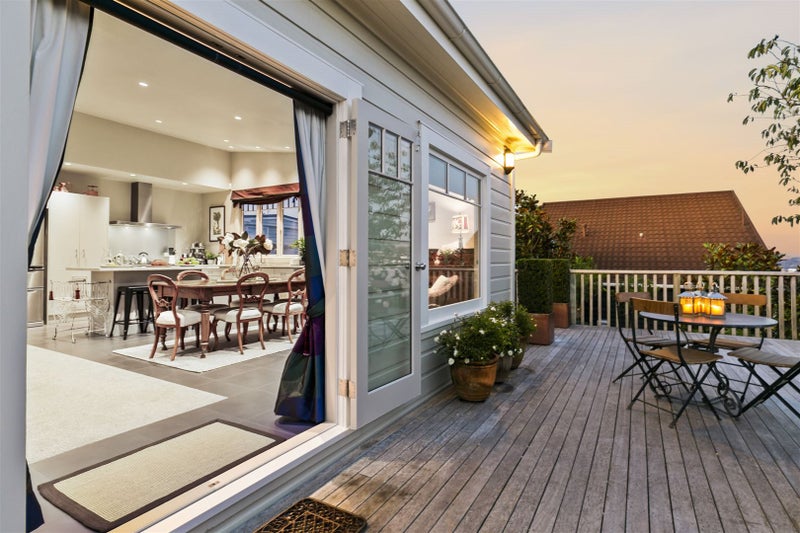 2 Hawtrey Terrace, Johnsonville, Wellington - Carousel 2