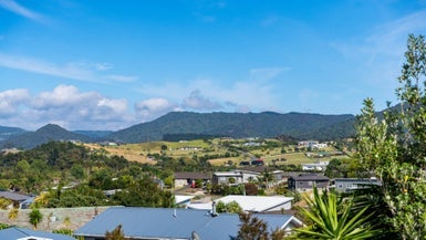 8 Marram Place, Mangawhai Heads, Mangawhai - Carousel 1
