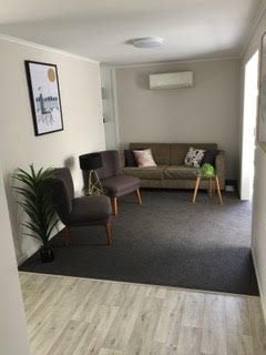 14 Normandy Avenue, Melville, Hamilton - Carousel 9