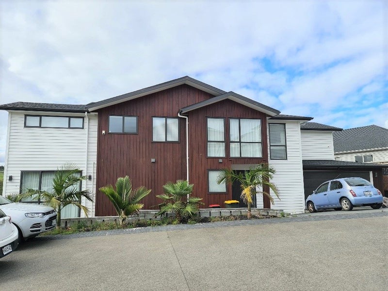 50 Ashley Avenue, Long Bay, Auckland - Carousel 1