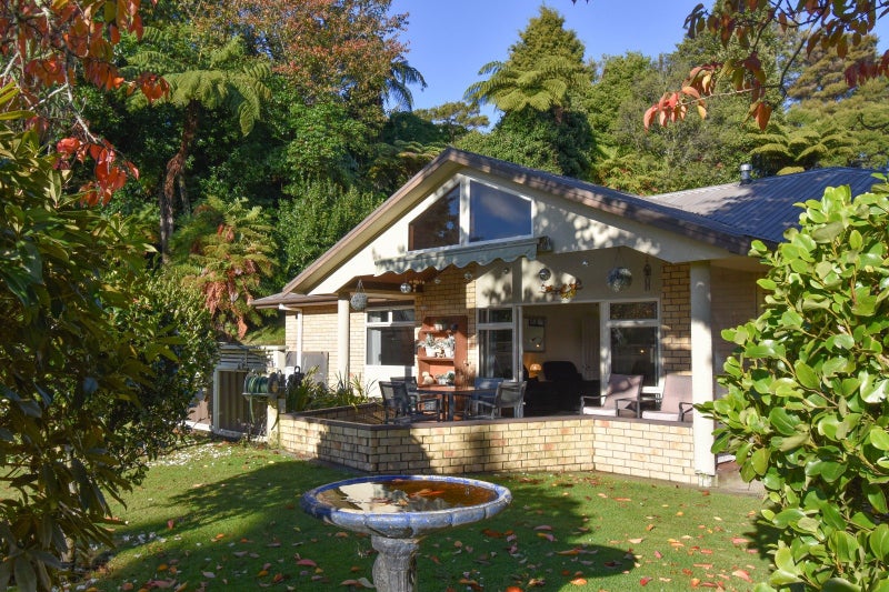 86C Kawaha Point Road, Kawaha Point, Rotorua - Carousel 2