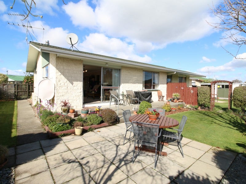 3 Connor Place, Netherby, Ashburton - Carousel 1