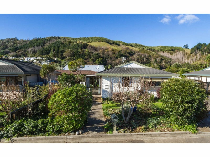 3 Brydon Way, The Wood, Nelson - Carousel 2