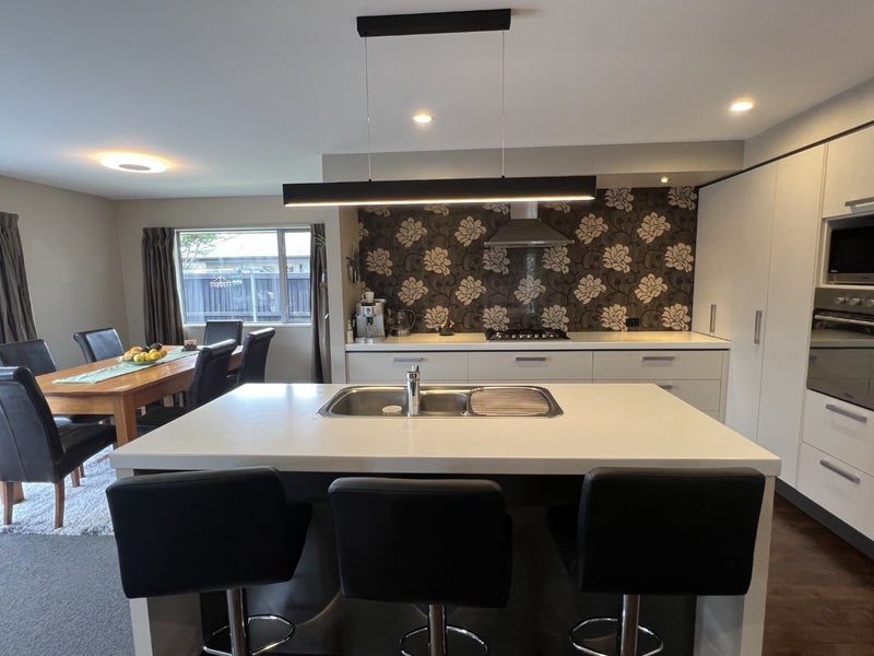 14 Bernice Crescent, Yaldhurst, Christchurch - Carousel 2