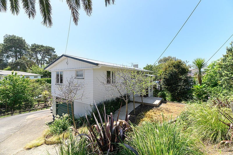 2/22 Marina Road, Torbay, Auckland - Carousel 1