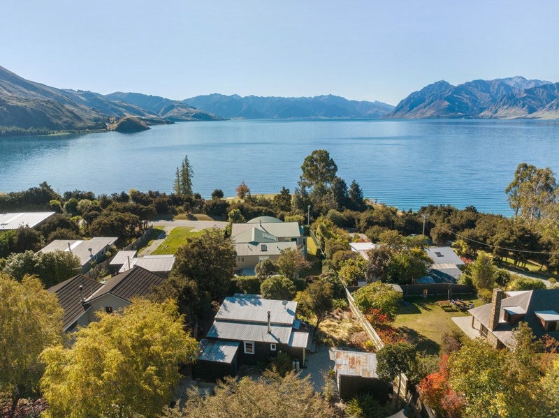76 Capell Avenue, Lake Hāwea - Carousel 23
