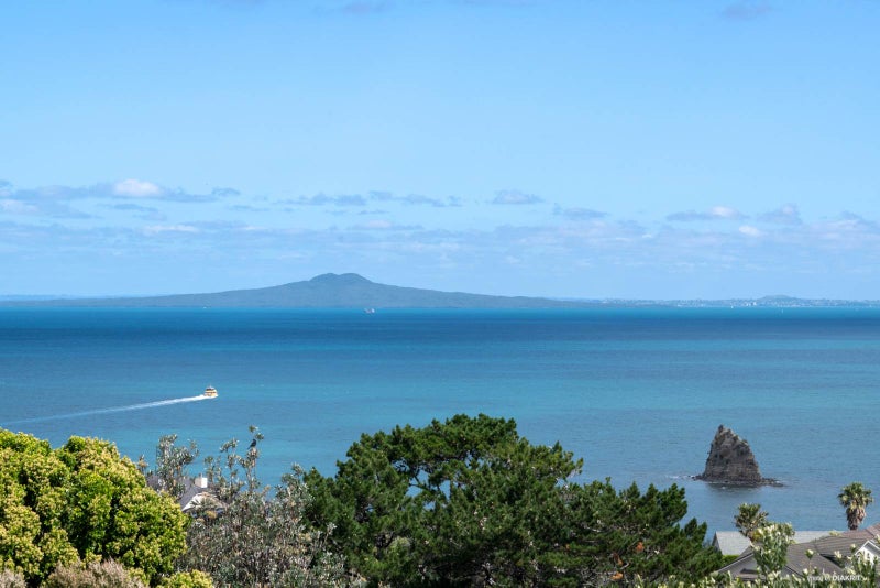 95 Roberts Road, Matakatia, Whangaparaoa - Carousel 1