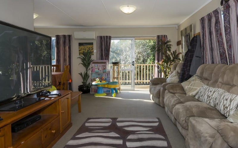 53A Jonathon Street, Brookfield, Tauranga - Carousel 2