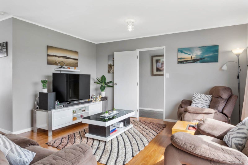 1/168 Lake Road, Northcote, Auckland - Carousel 1