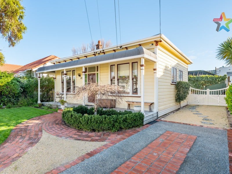 85 Richmond Street, Petone, Lower Hutt - Carousel 1