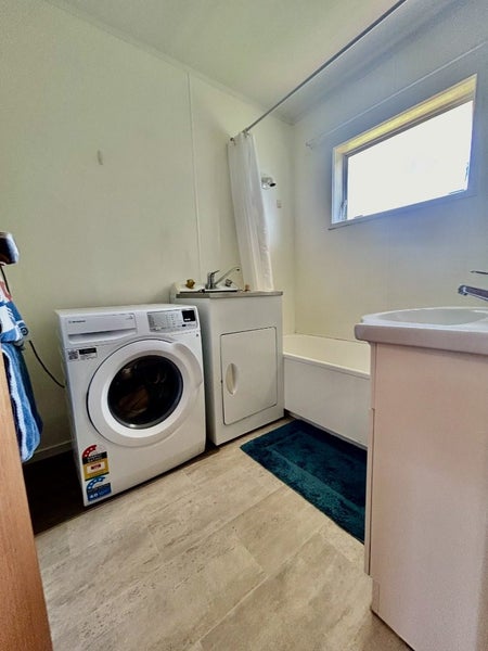 3/318 Te Atatu Road, Te Atatu South, Auckland - Carousel 8