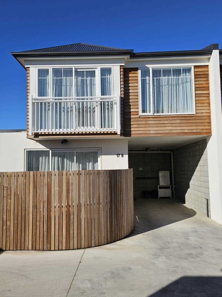 17A West Avenue, Saint Clair, Dunedin - Carousel 17